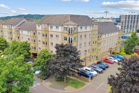 5 bedroom flat to rent, Easter Dalry Drive, Dalry, Edinburgh, EH11