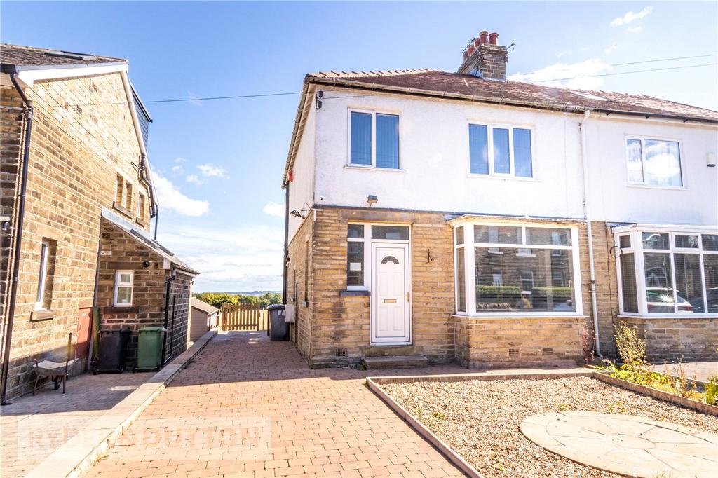 Raw Nook Road, Salendine Nook... 3 bed semidetached house £240,000