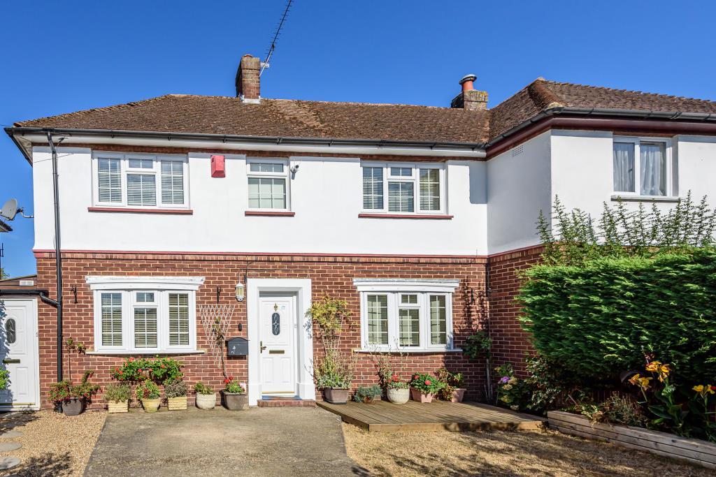 Eton Wick, Berkshire, SL4 4 bed end of terrace house £670,000