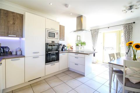 4 bedroom terraced house to rent, Middle Mead, Cirencester, Gloucestershire, GL7