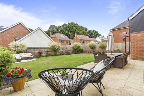60 Vantage Copse, Bursledon, Southampton, SO31 1ES