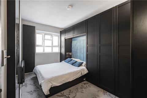 Flat 37, Quentin House Chaplin Close, London, SE1 8UZ