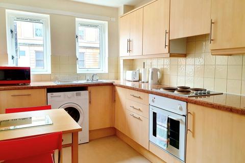 2 bedroom flat to rent, Elderslie Street, Finnieston, Glasgow, G3