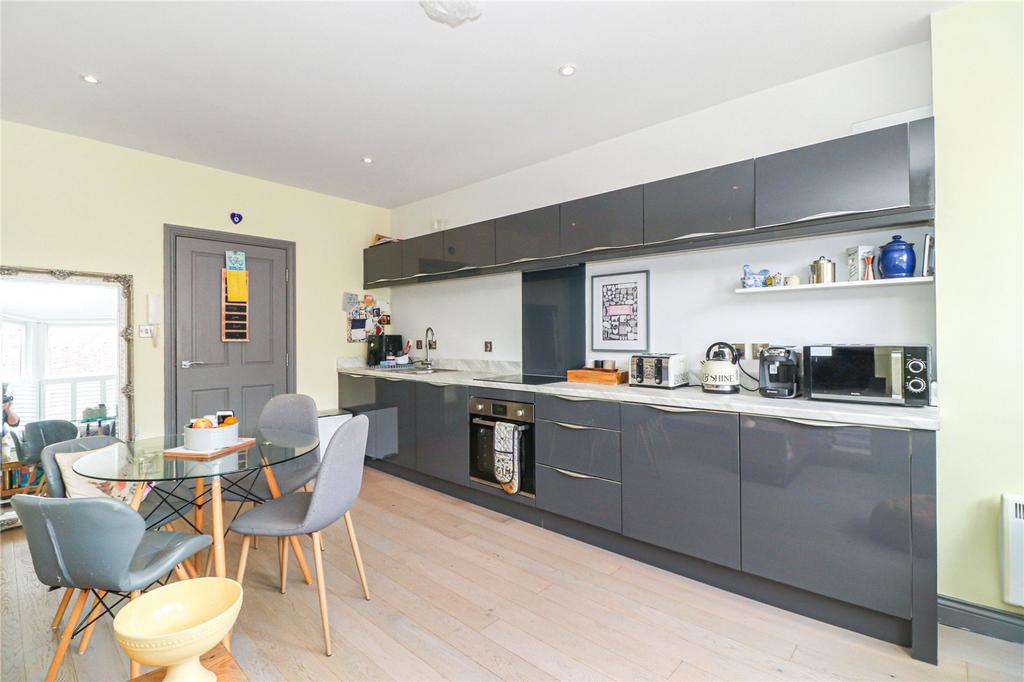 Kitchen/Living Room