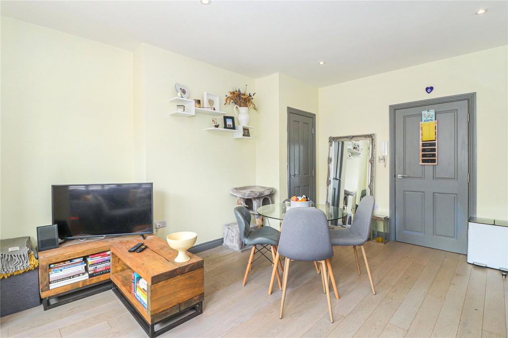Kitchen/Living Room
