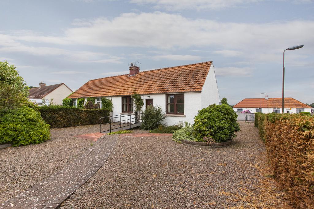 31 Polwarth Terrace, Prestonpans, EH32 9PX 2 bed semidetached bungalow £180,000