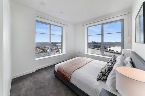 3 bedroom apartment to rent, Douglass Tower, Goodluck Hope, London, E14