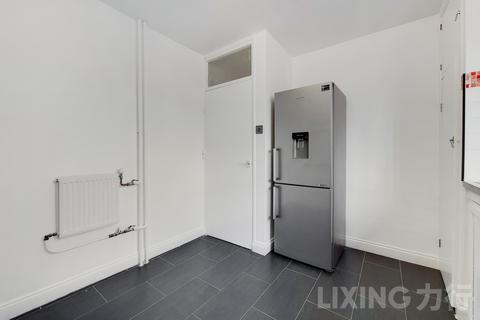 Flat 18, Kerry House Sidney Street, London, E1 3EL
