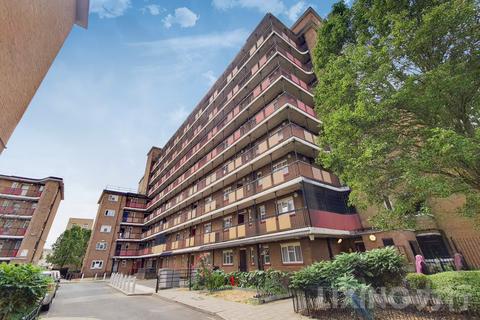 Flat 18, Kerry House Sidney Street, London, E1 3EL