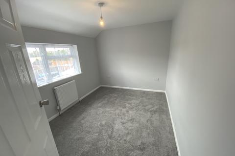 64 Barnes Crescent, Wimborne, BH21 2AZ
