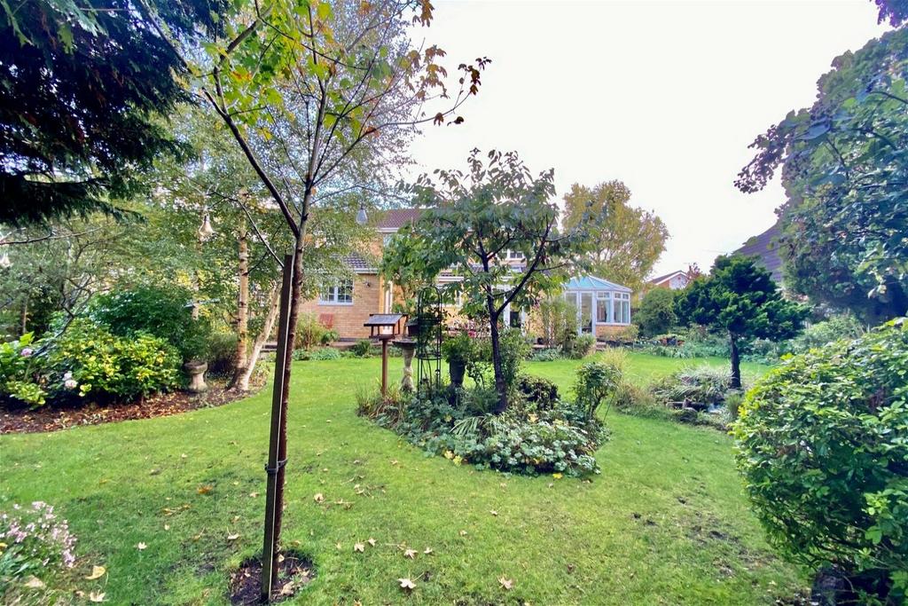 Saintbury Road, Glenfield 4 bed detached house for sale £485,000