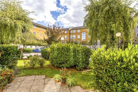 2 bedroom apartment for sale - Fuller Close, London, E2