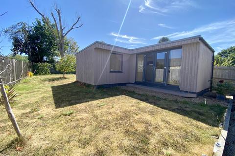 4 bedroom detached house for sale - Buttercup Drive, Polegate, East Sussex, BN26