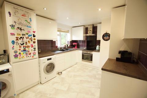 2 bedroom flat for sale, Marshall Parade, Coldharbour Road, Woking