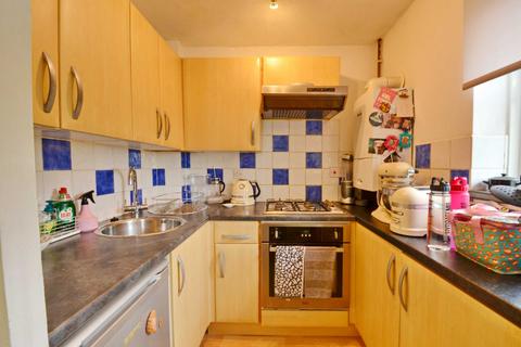 1 bedroom apartment to rent - Ladd Close, Kingswood