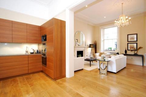 3 bedroom apartment to rent, WEST EATON PLACE, KNIGHTSBRIDGE, SW1X