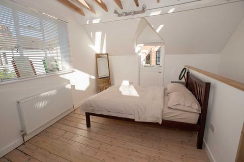 1 bedroom house to rent, Upper Fisher Row, Central Oxford