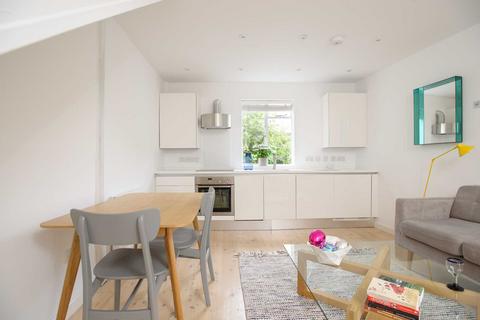 1 bedroom detached house to rent, Upper Fisher Row, Central Oxford