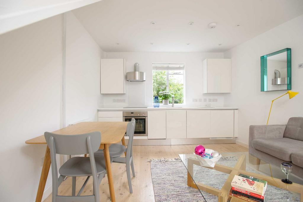 House in Oxford, City Centre - View 2