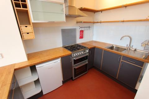 2 bedroom flat to rent - Hawthornvale, Leith, Edinburgh, EH6