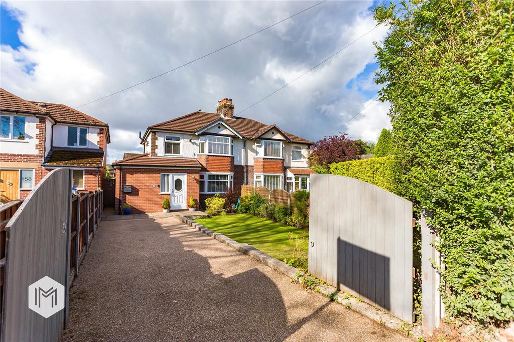 Longsight, Harwood, Bolton, BL2 3 bed semidetached house £315,000