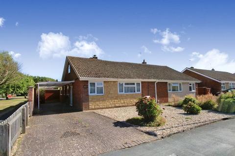 3 bedroom bungalow for sale - The Harriers, Covingham, Swindon, Wiltshire, SN3