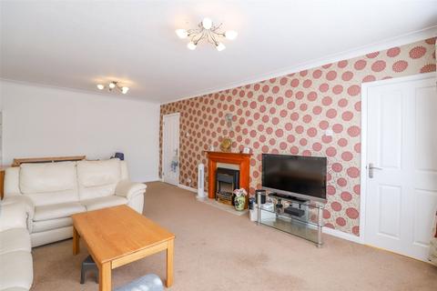 2 bedroom bungalow for sale - Willow Way, St. Albans, Hertfordshire, AL2