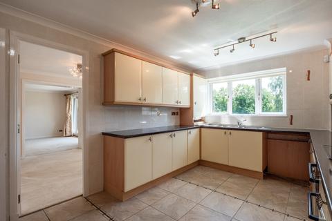 2 bedroom apartment to rent - Ravenscourt , Thorntonhall, Thorntonhall, South Lanarkshire, G74 5AZ