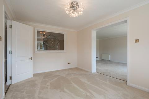 2 bedroom apartment to rent - Ravenscourt , Thorntonhall, Thorntonhall, South Lanarkshire, G74 5AZ