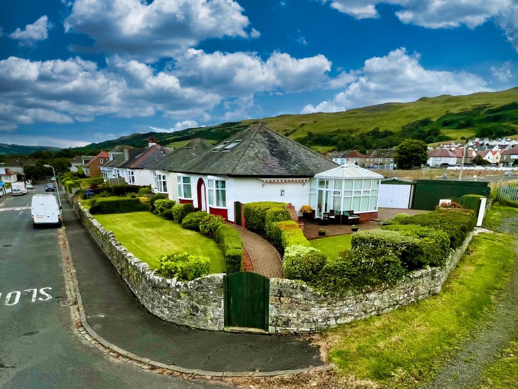 Auchenmaid Drive, Largs 3 bed detached bungalow for sale £329,995