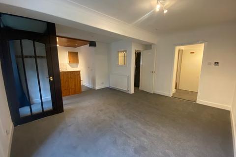 2 bedroom flat to rent - Churchill Drive, Morningside, Edinburgh, EH10