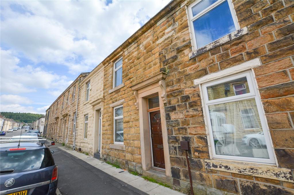 Stanley Street, Accrington... 2 bed terraced house £70,000