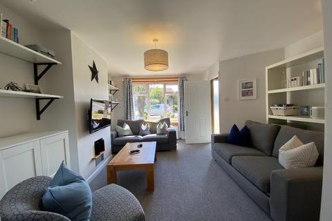3 bedroom semi-detached house to rent - Newmains Road, Kirkliston, Edinburgh, EH29
