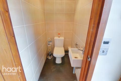276 Aylestone Road, Leicester, LE2 7QT