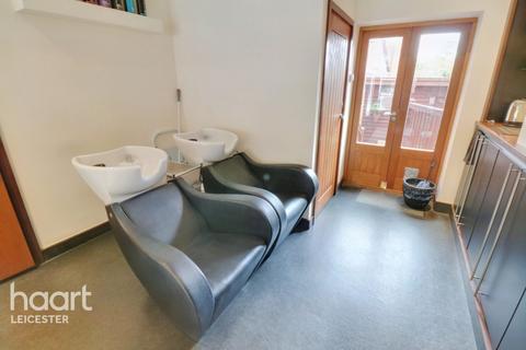 276 Aylestone Road, Leicester, LE2 7QT