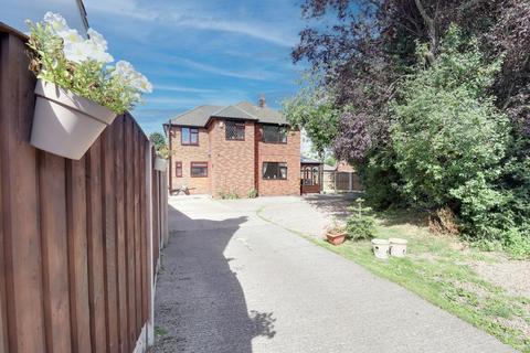 11 Ferry Lane, Stanley, Wakefield, WF3 4JR