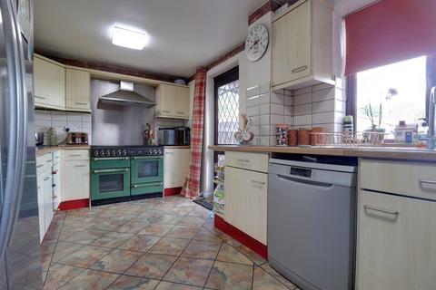 11 Ferry Lane, Stanley, Wakefield, WF3 4JR