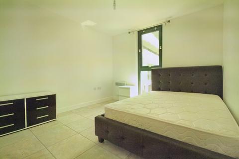2 bedroom apartment to rent - Geoffrey Watling Way, Norwich NR1