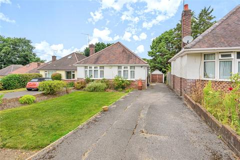 2 bedroom bungalow for sale - Kings Close, Chandler's Ford, Hampshire, SO53