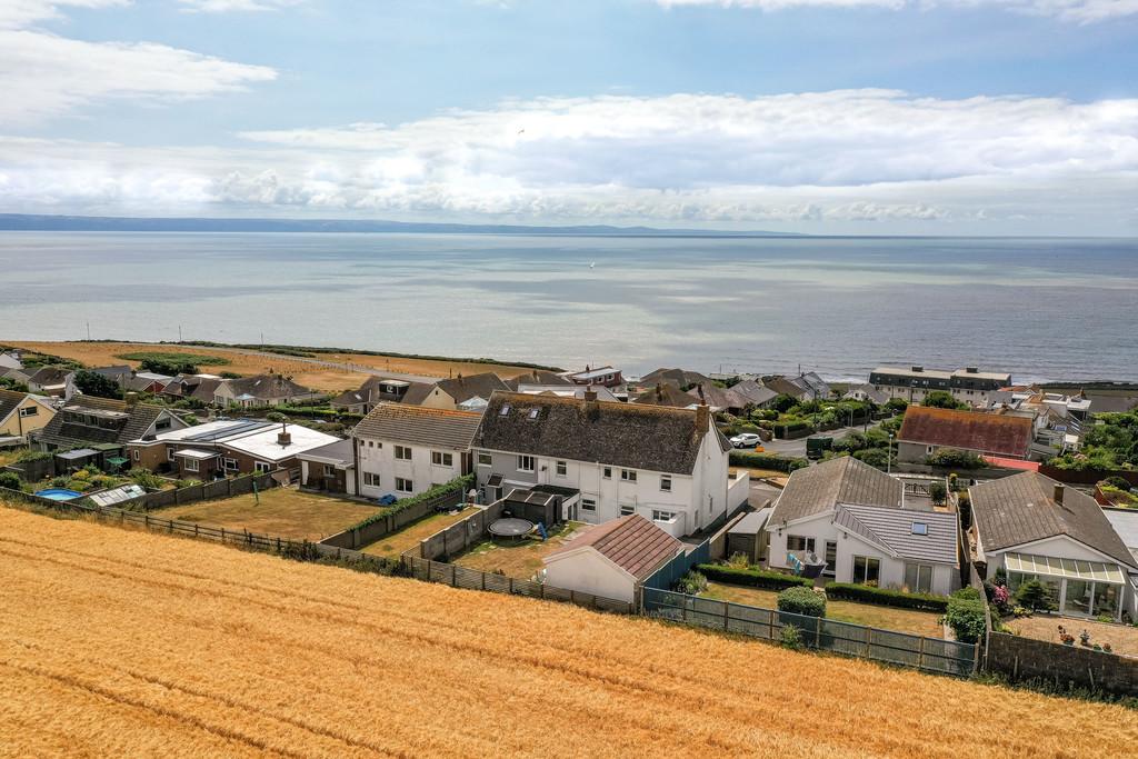 West Farm Road, OgmoreBySea, Vale Of CF32 0PU 4 bed semi