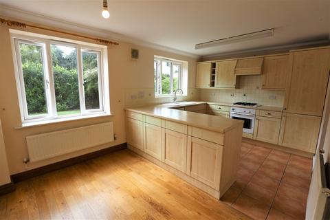 7 Badgers Brook Drive, Ystradowen, Cowbridge, CF71 7TX