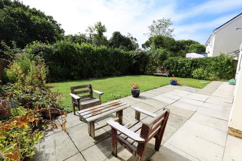 7 Badgers Brook Drive, Ystradowen, Cowbridge, CF71 7TX