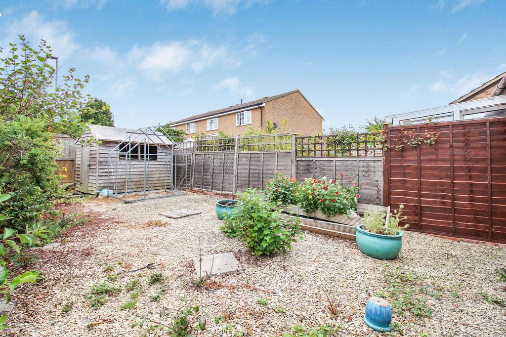 Devon Drive, Westbury 2 bed semidetached bungalow £225,000