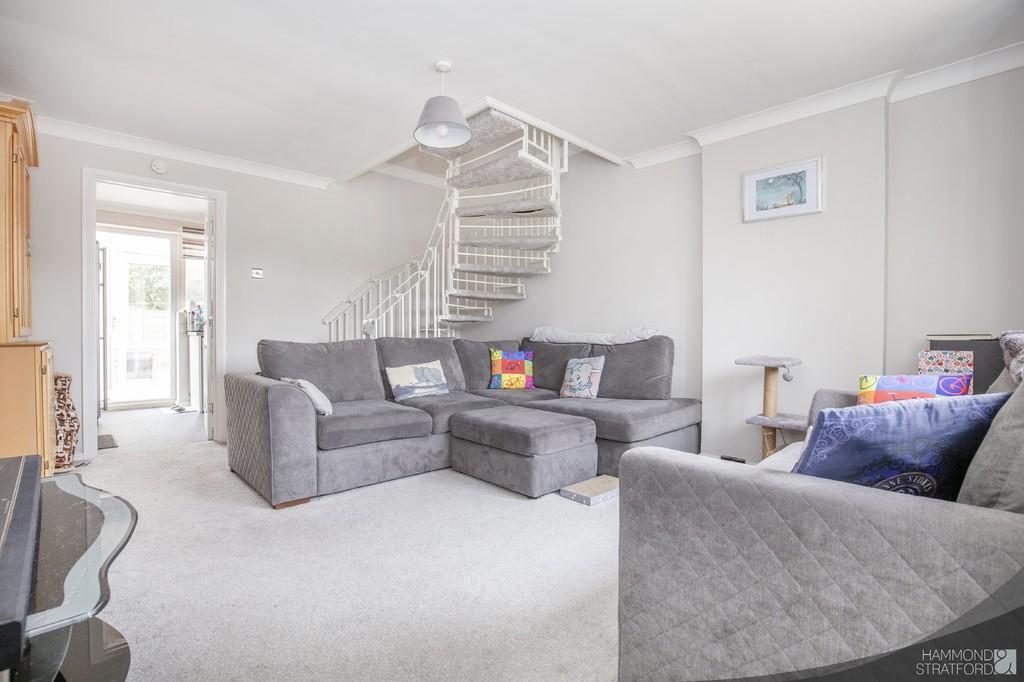 Amderley Drive, Norwich 2 bed end of terrace house £240,000