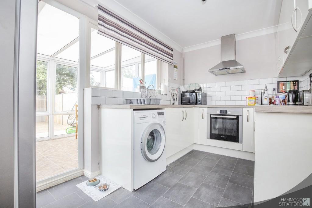 Amderley Drive, Norwich 2 bed end of terrace house £240,000