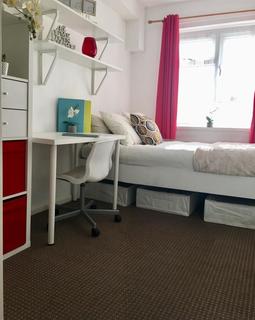 1 bedroom maisonette to rent - Halesowen House, Meriden Road