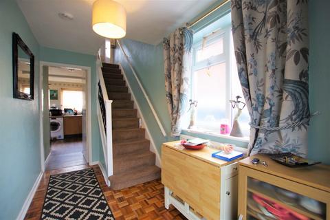 5 Shipton Drive, Uttoxeter, ST14 7NJ