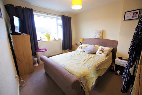 5 Shipton Drive, Uttoxeter, ST14 7NJ
