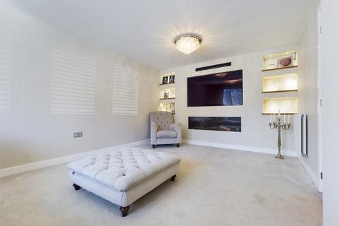 11 Causer Road, Barton Under Needwood, Burton-on-trent, DE13 8FD