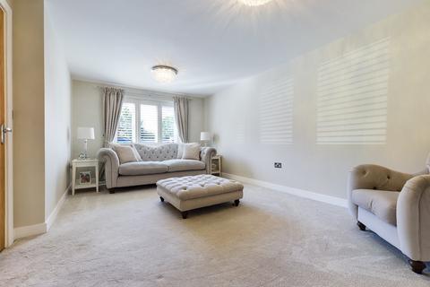 11 Causer Road, Barton Under Needwood, Burton-on-trent, DE13 8FD